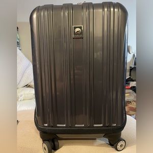 Delsey 19” Carry on with Laptop pocket.